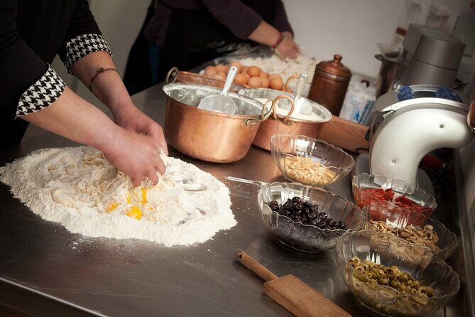 Traditional Neapolitan cooking class - Key Highlights Worth Planning For
