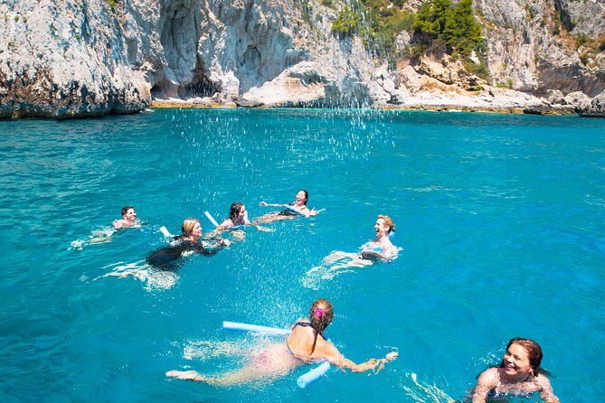 Very Small Group Capri Boat Excursion with Transfer from Sorrento - Island time on Capri: shopping, La Pizzetta, and what to do with 3 to 4 hours